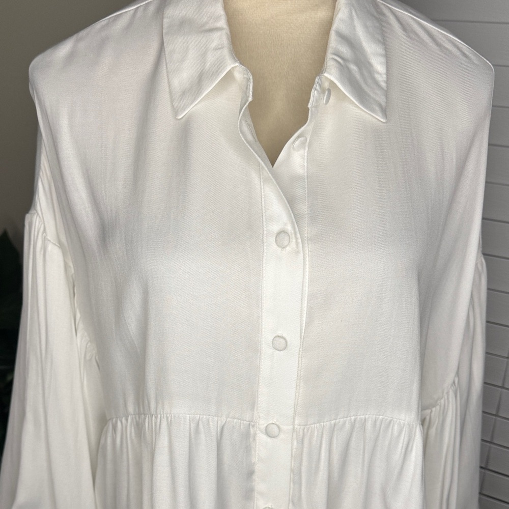 Altar'd State White Peplum Button-Down Blouse - Picture 3 of 8